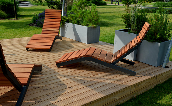 What Should Be the Size of Your Deck? - Trex Protect Joist, Bearer